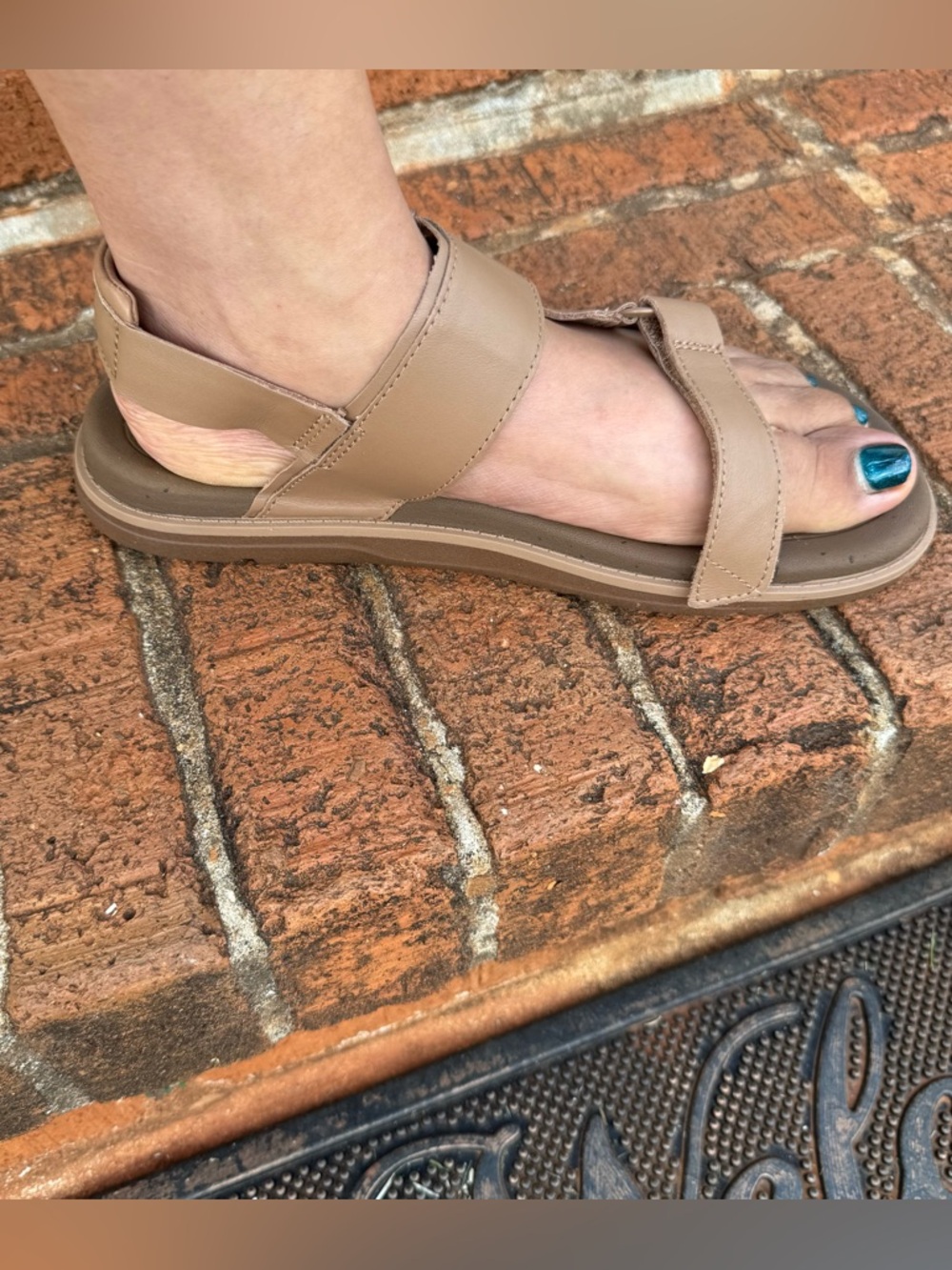 Teva Madera Slingback Sandals Womens 9 Tan Leather Comfort Casual - Picture 9 of 11
